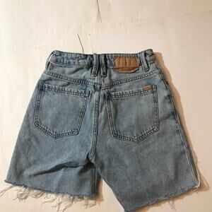 Thrills Thelma Denim Shorts Size 24